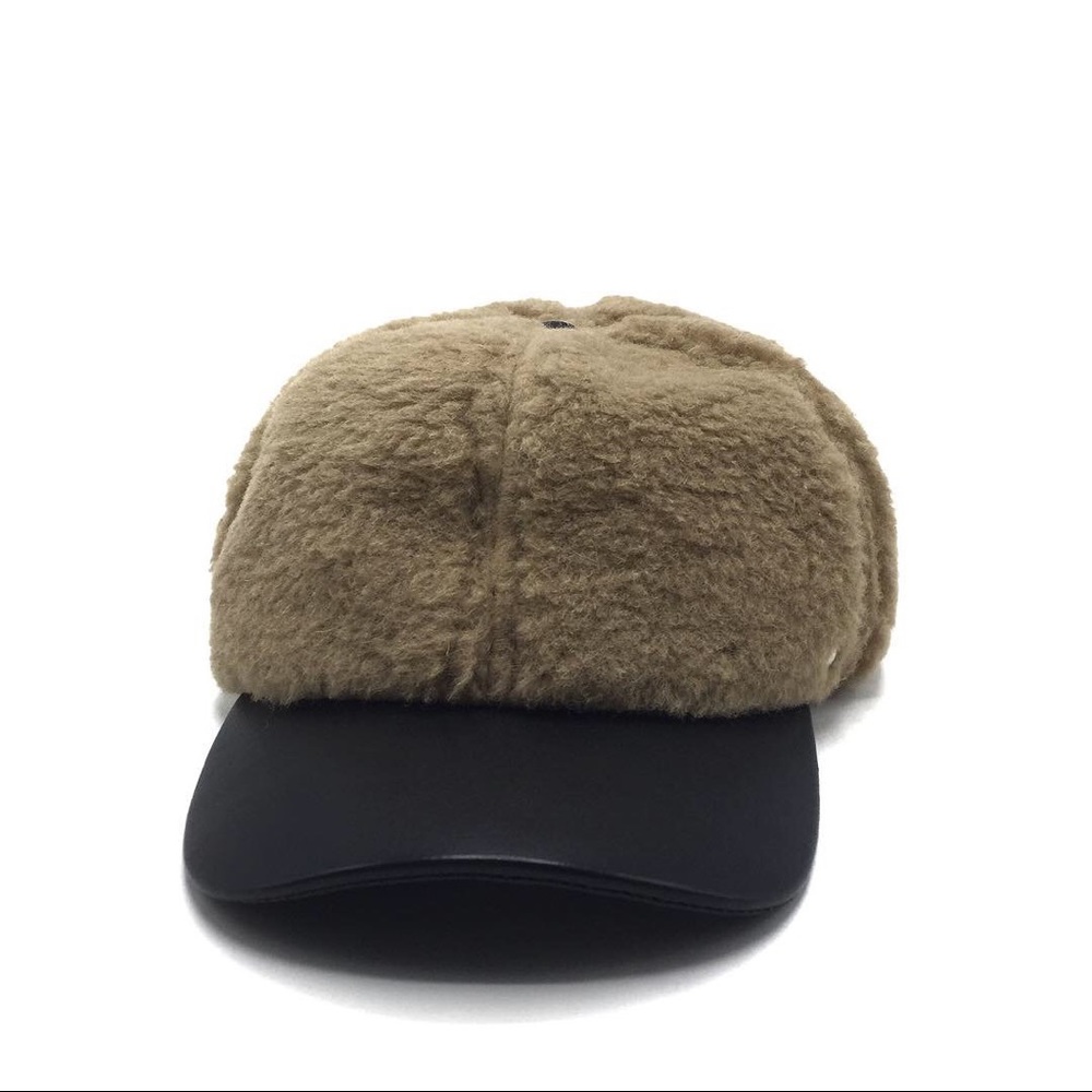 Carven Teddy Cap